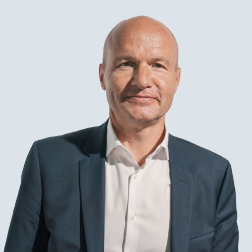 Headshot Andreas Bruckschen